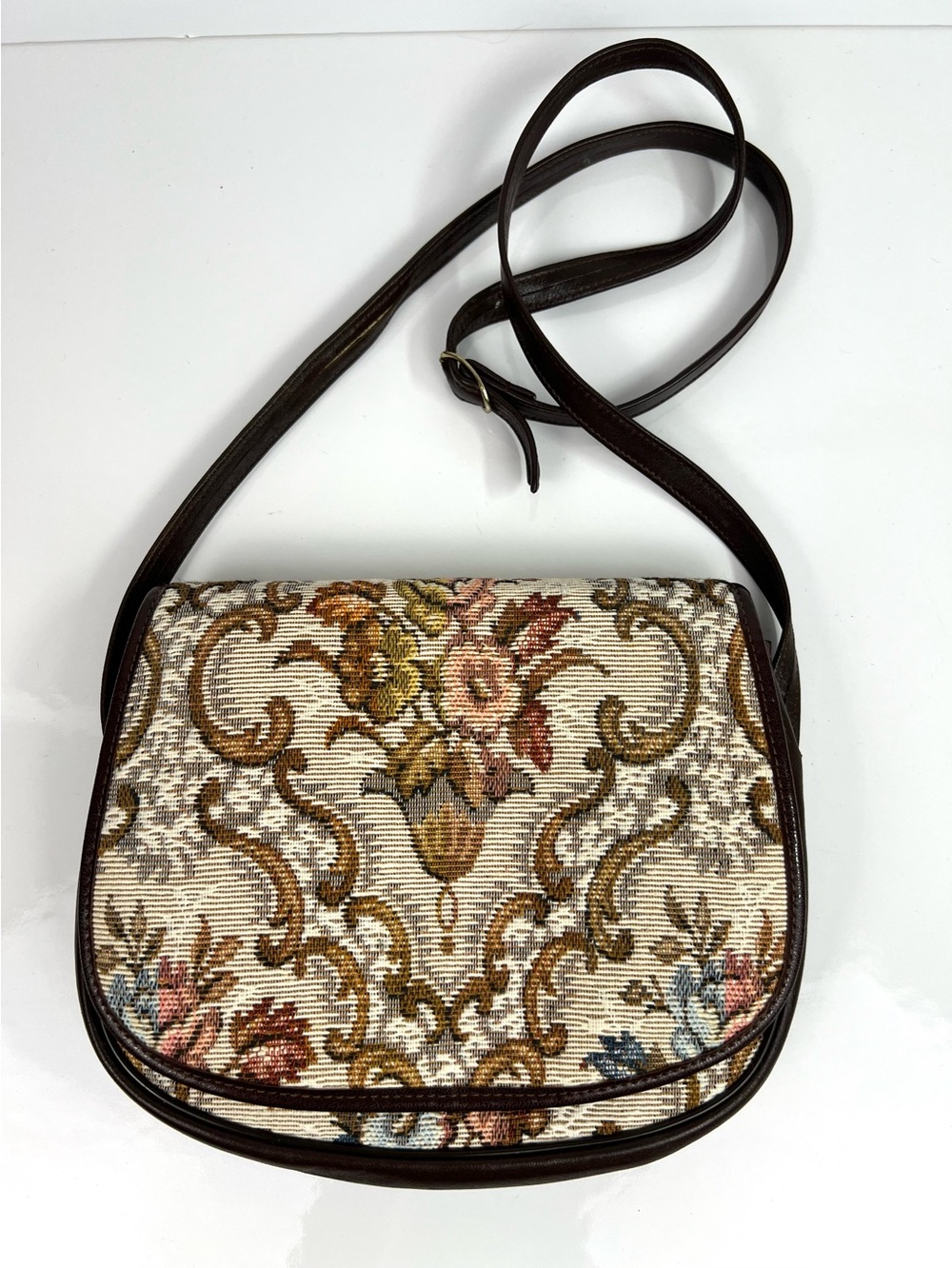 Vintage Made In England Tapestry Mini Shoulder Bag size S/M Beige Multi Floral